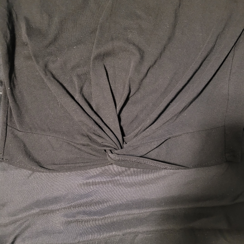 2 Shein crop tops - Picture 4 of 11